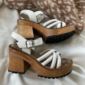 White platform sandals - leather and wood